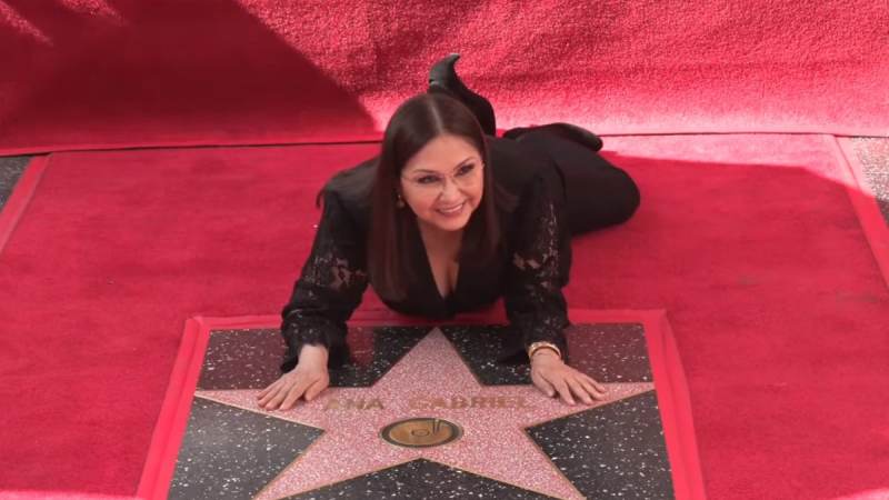 ¡Ana Gabriel ya tiene su propia estrella en Hollywood!