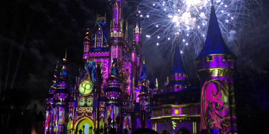 Pases anuales de Disney se reducen significativamente