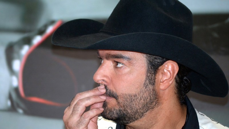 Pablo Montero podría interpretar a Vicente Fernández en nueva bioserie