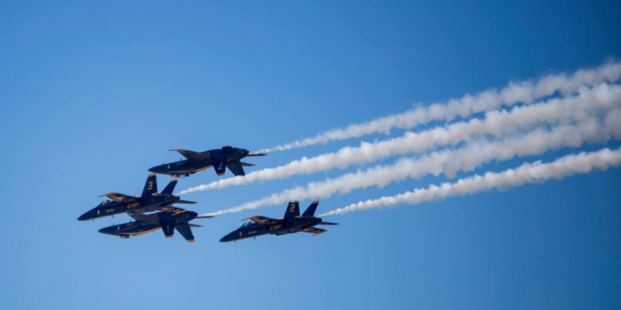 Regresa El Espectculoareo Militar Miramar Air Show A San Diego.jpg
