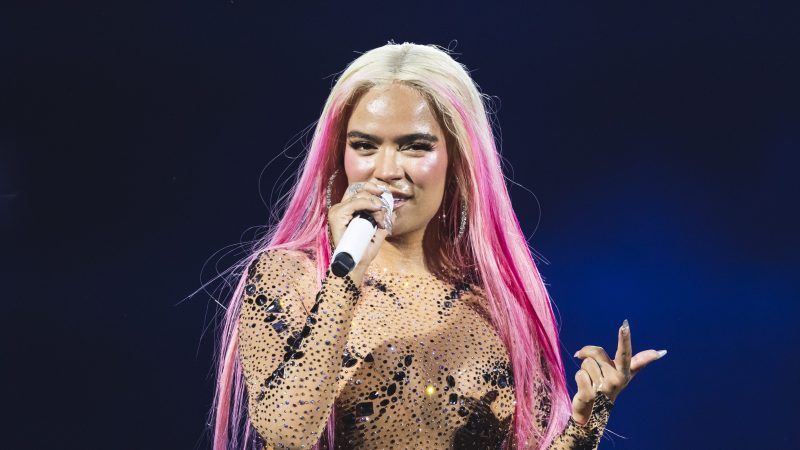 Karol G habla de Anuel AA en su nuevo documental